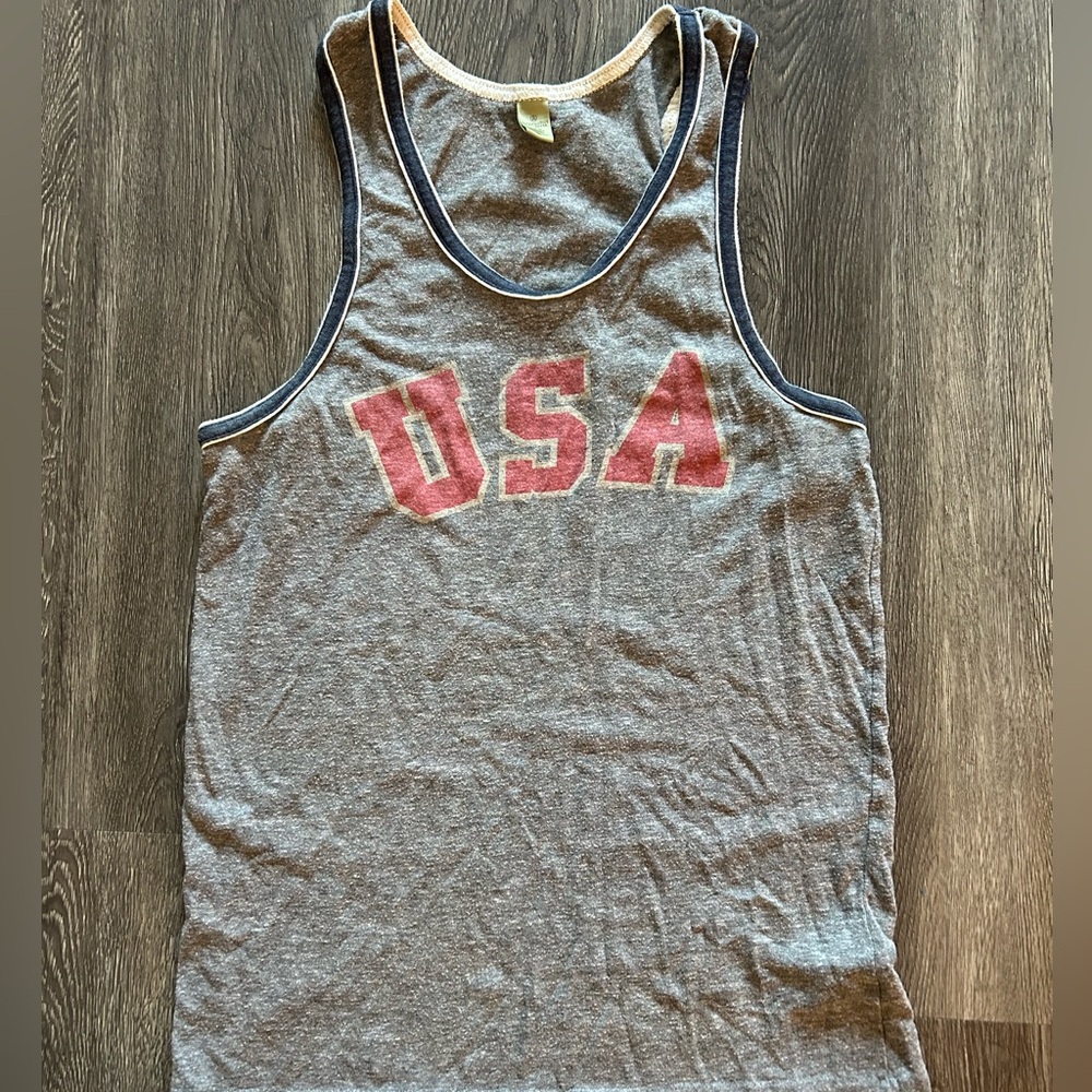 ALTERNATIVE APPAREL men’s USA graphic tank top in gray
Size medium